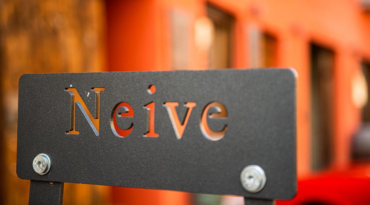 Boutique Hotel Al Palazzo Rosso Neive Eksteriør billede
